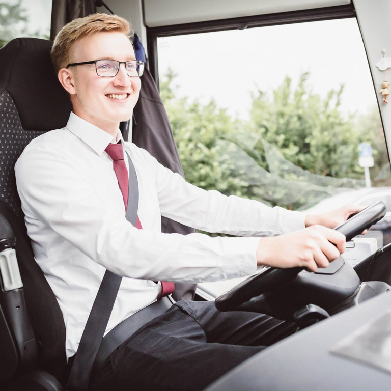 Jan Meuter von Meuter Omnibusbetrieb wird vom Busfahrer zum Stammzellspender