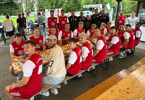 Typisierungen gehen überall: Sogar beim Fußball.